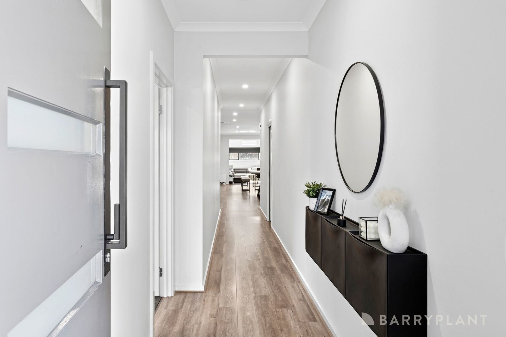 11 Ninn Street, Werribee, VIC 3030, Werribee - Thumbnail 3