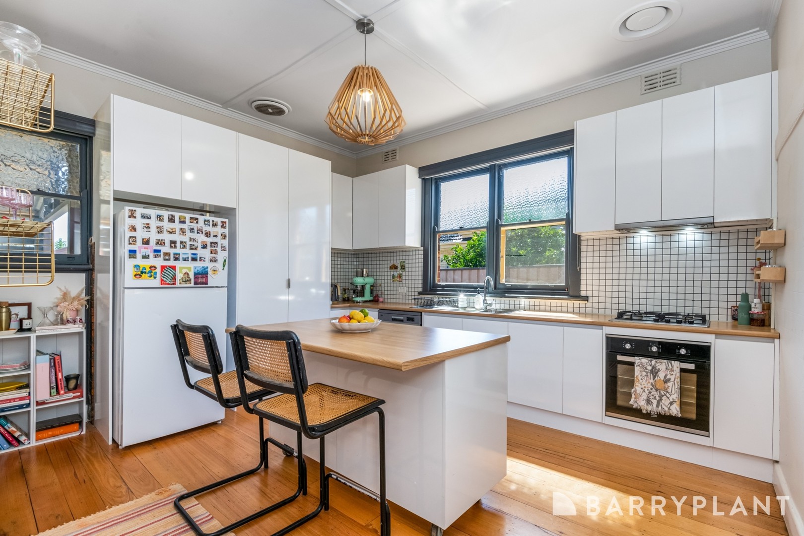 11 Nish StreetFlora Hill, VIC 3550  - Leased, Flora Hill - Thumbnail 2