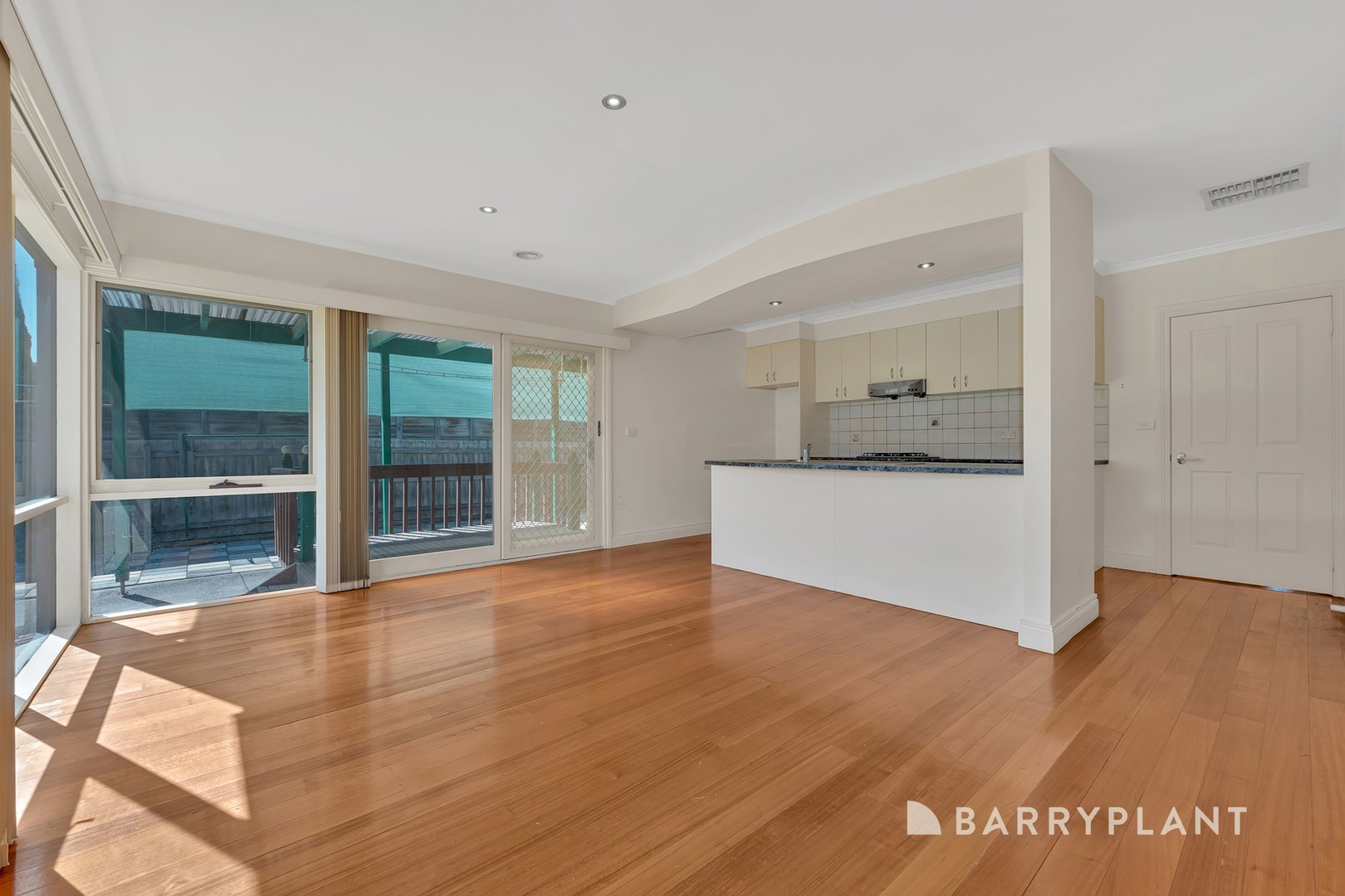 11 Nouvelle Grove, South Morang, VIC 3752, South Morang - Thumbnail 4