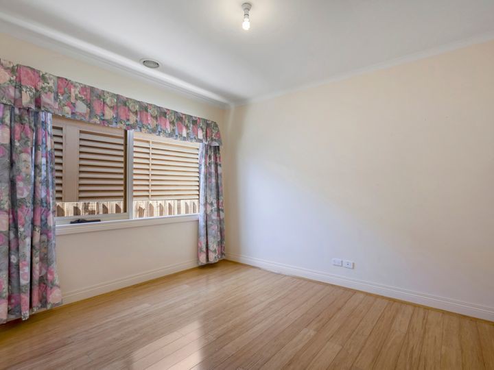 11 Nouvelle Grove, South Morang, VIC 3752, South Morang - Thumbnail 5