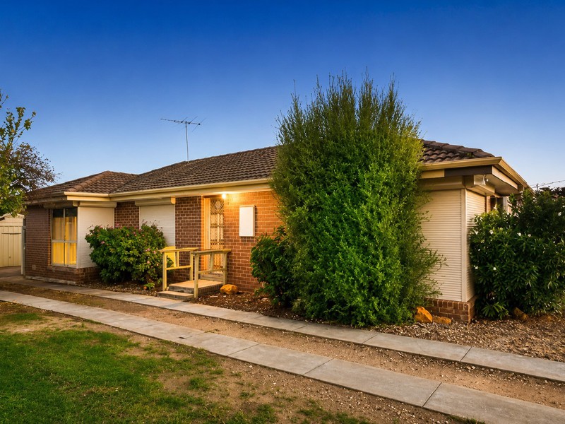 11 Oldershaw Road, Melton, VIC 3337 - Image - 23/07/2026