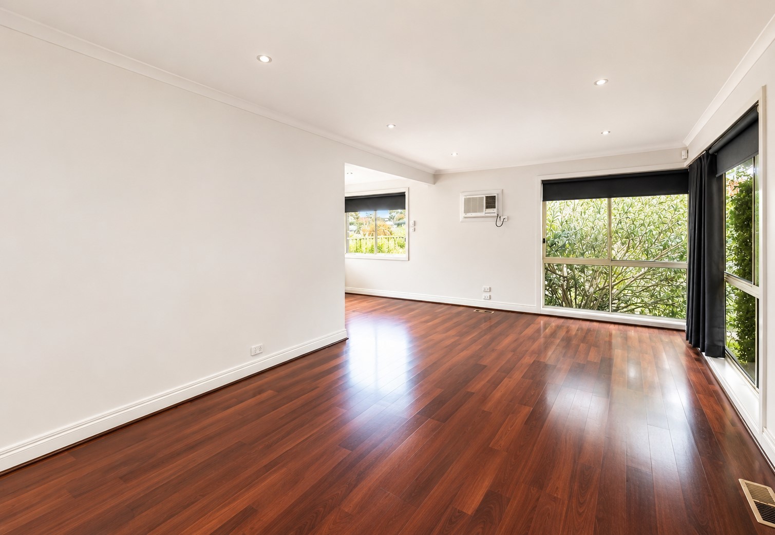 11 Oldershaw Road, Melton, VIC 3337 - Thumbnail 1 - 23/07/2026