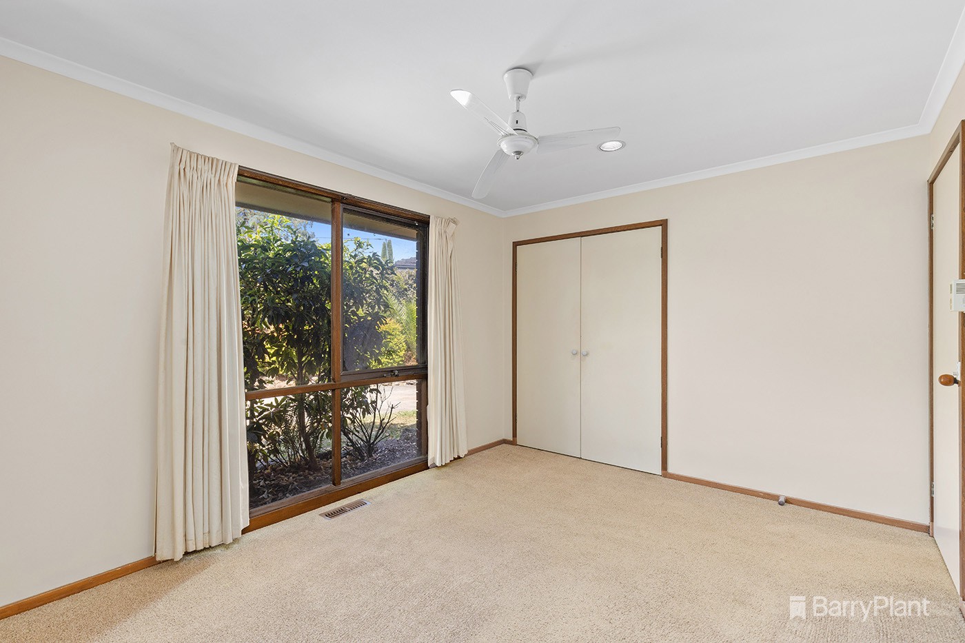 11 Parkvalley Drive, Chirnside Park, VIC 3116, Chirnside Park - Thumbnail 6