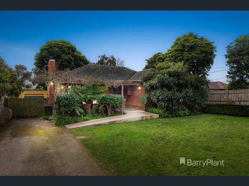 11 Peck Street, Bayswater, VIC 3153