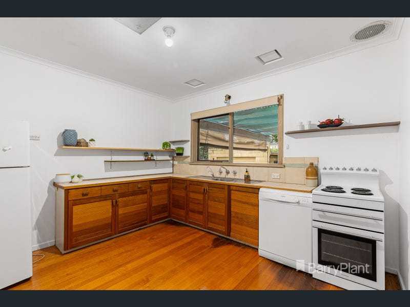 11 Peck Street, Bayswater, VIC 3153, Bayswater - Thumbnail 3