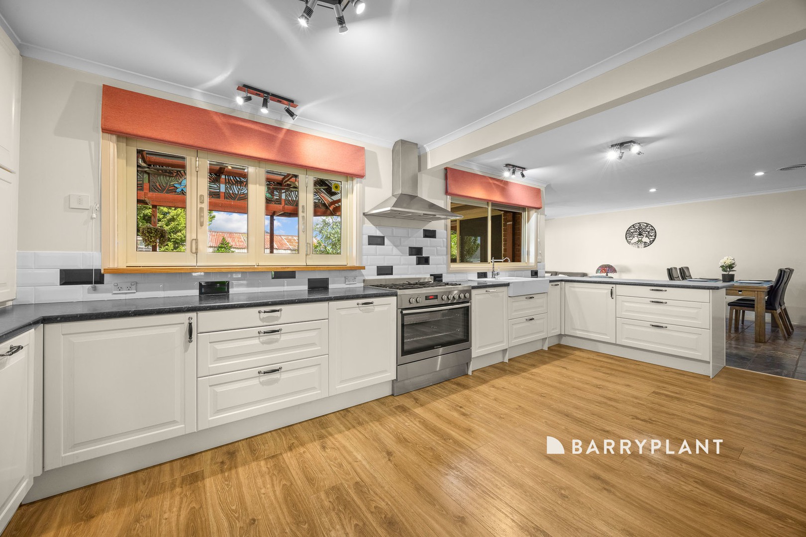 11 Peveril Court, Narre Warren, VIC 3805, Narre Warren - Thumbnail 3