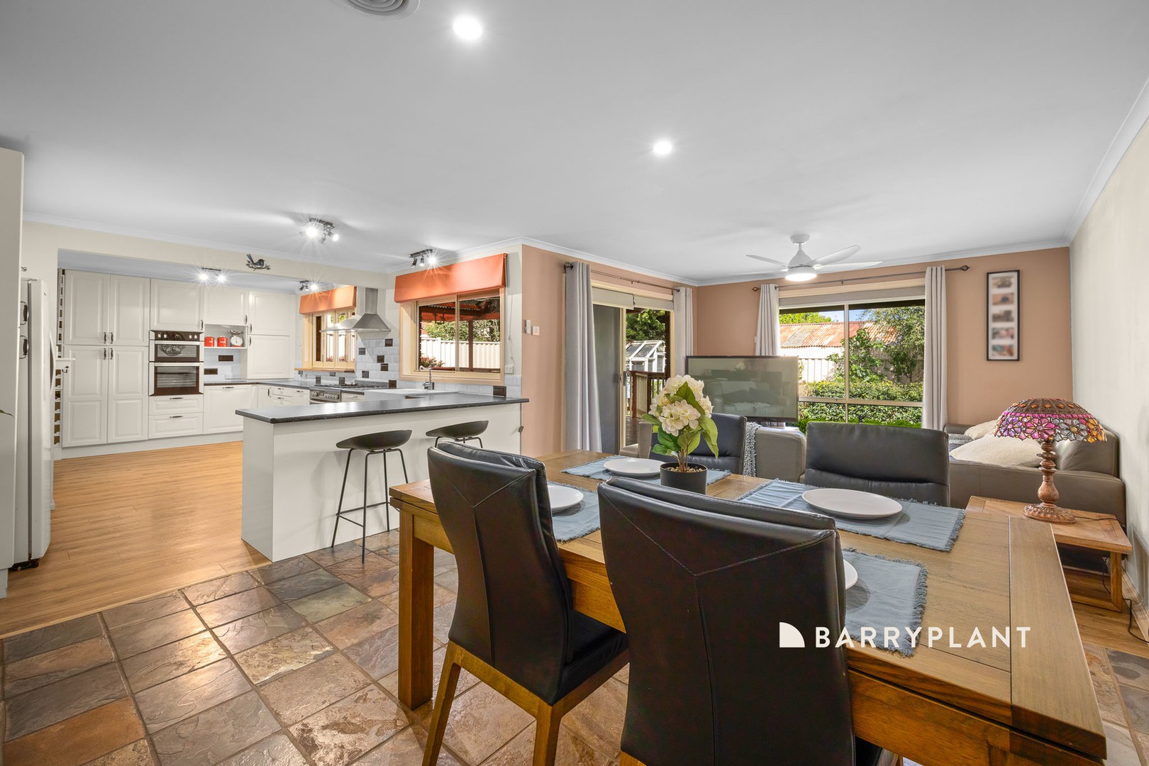 11 Peveril Court, Narre Warren, VIC 3805, Narre Warren - Thumbnail 5