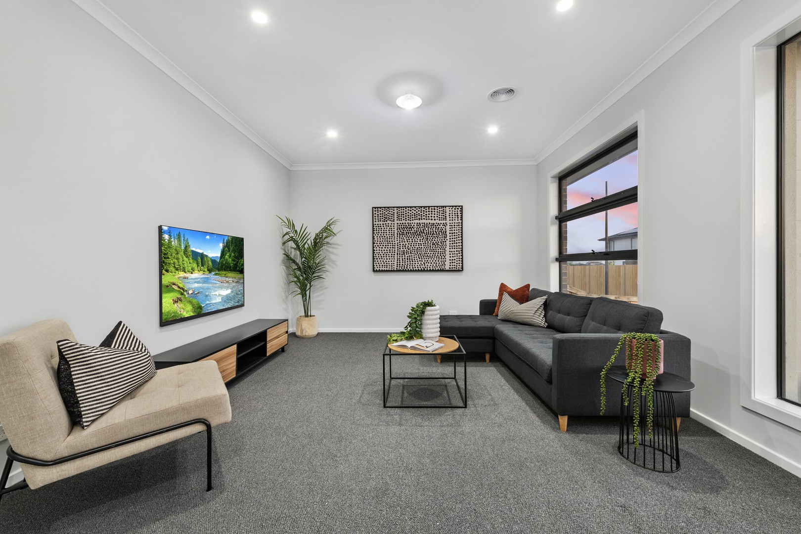 11 Piana Road, Fraser Rise, VIC 3336, Fraser Rise - Thumbnail 3
