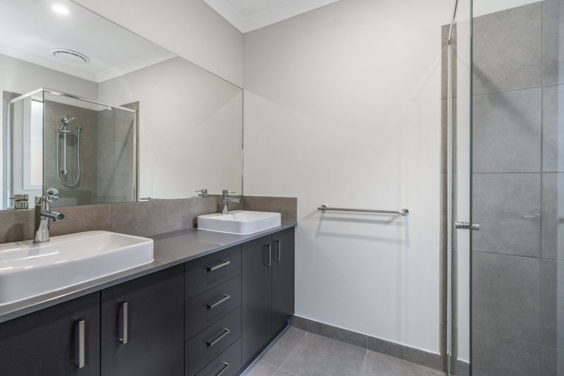 11 Pickering Cr, Lara, VIC 3212, Lara - Thumbnail 6