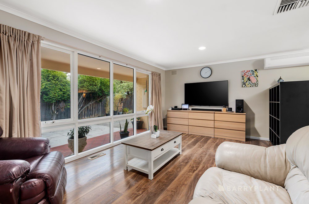 11 Pimpala Court, Wantirna, VIC 3152, Wantirna - Thumbnail 2