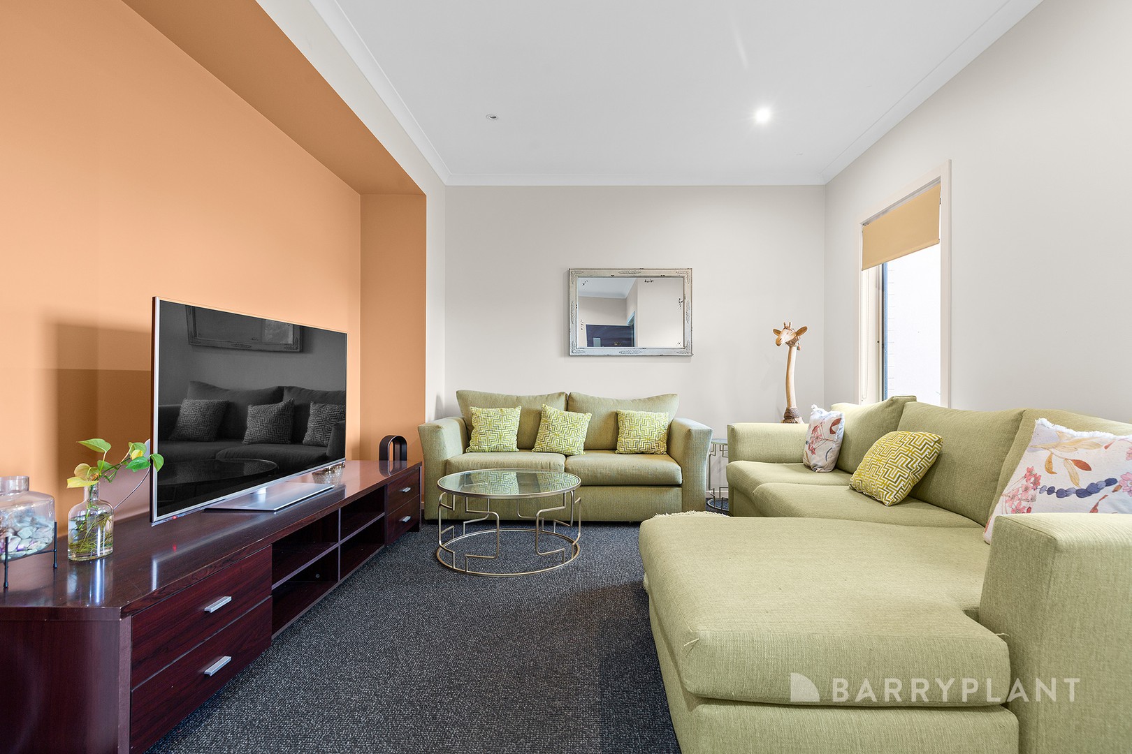 11 Pine Way, Pakenham, VIC 3810, Pakenham - Thumbnail 3
