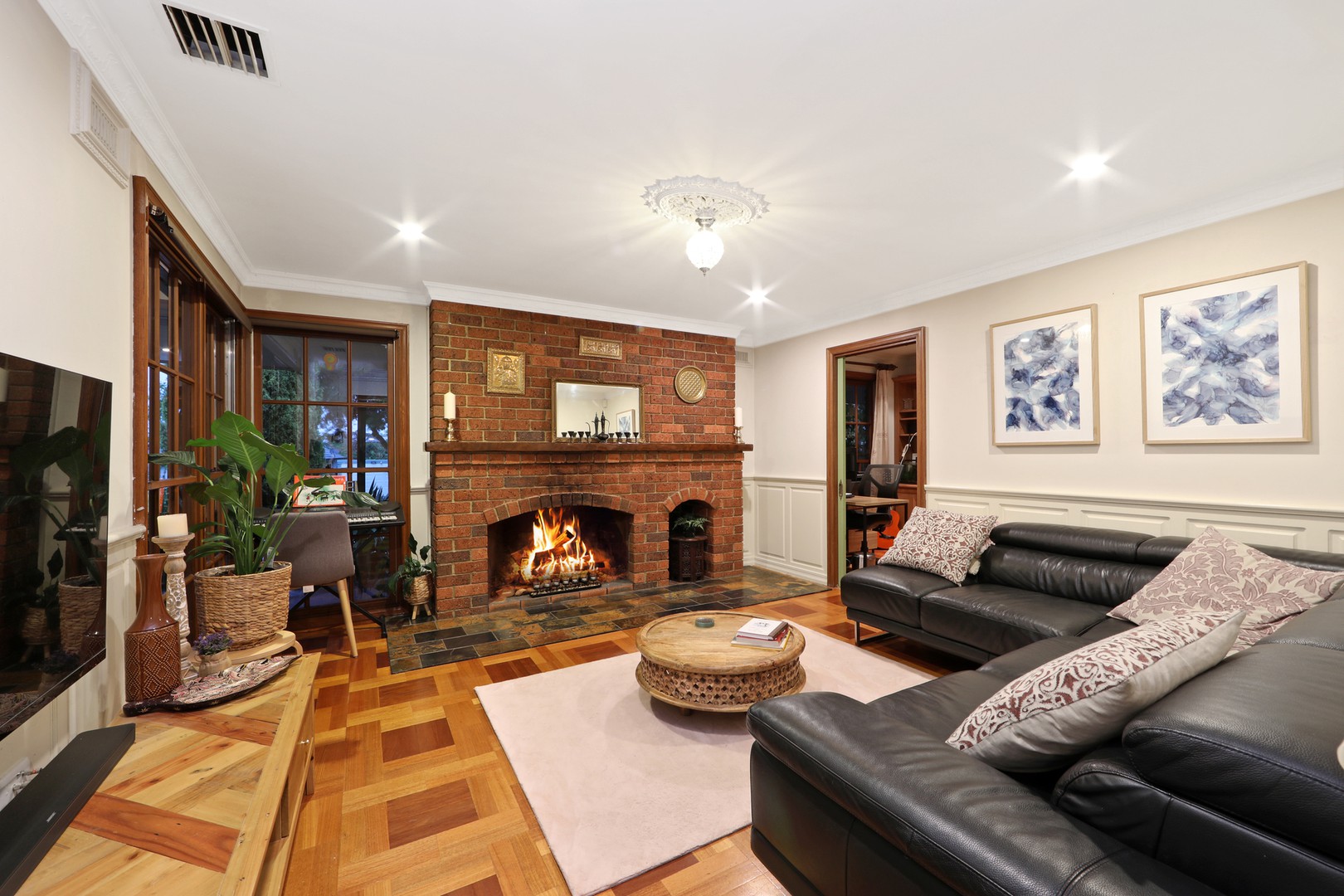 11 Pioneer Court, Rowville, VIC 3178, Rowville - Thumbnail 2