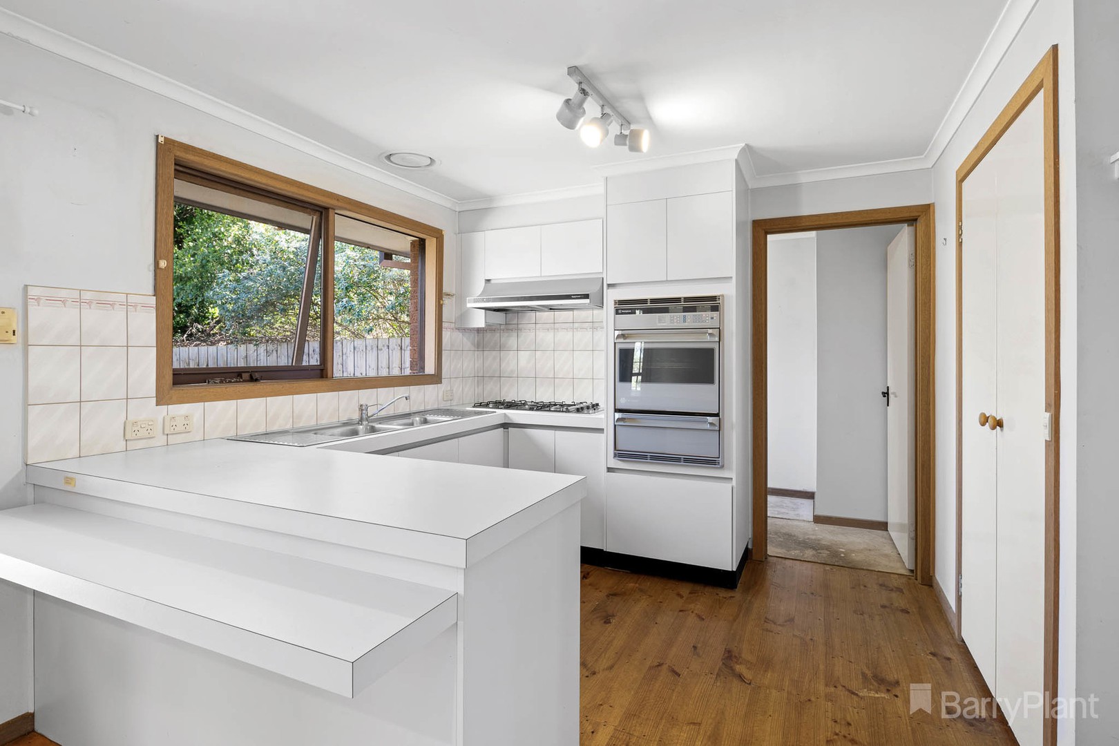 11 Poorinda Rise, Narre Warren, VIC 3805, Narre Warren - Thumbnail 2