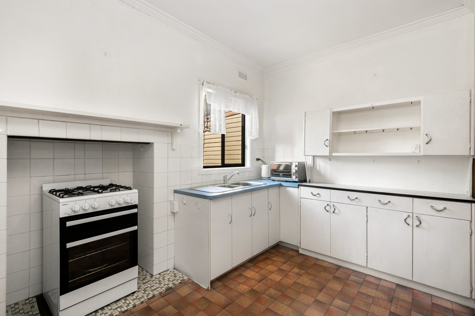 11 Poplar Street, Newcomb, VIC 3219, Newcomb - Thumbnail 6