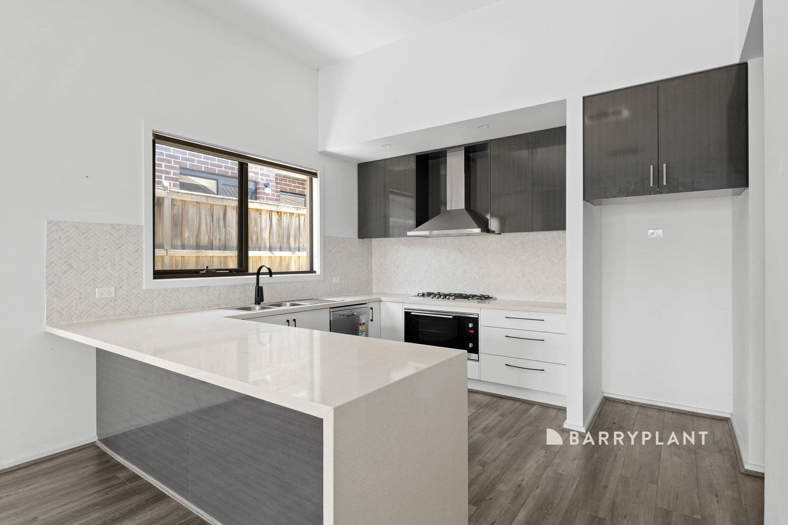 11 Prospect Way, Officer, VIC 3809 - Thumbnail 2 - 15/02/2024