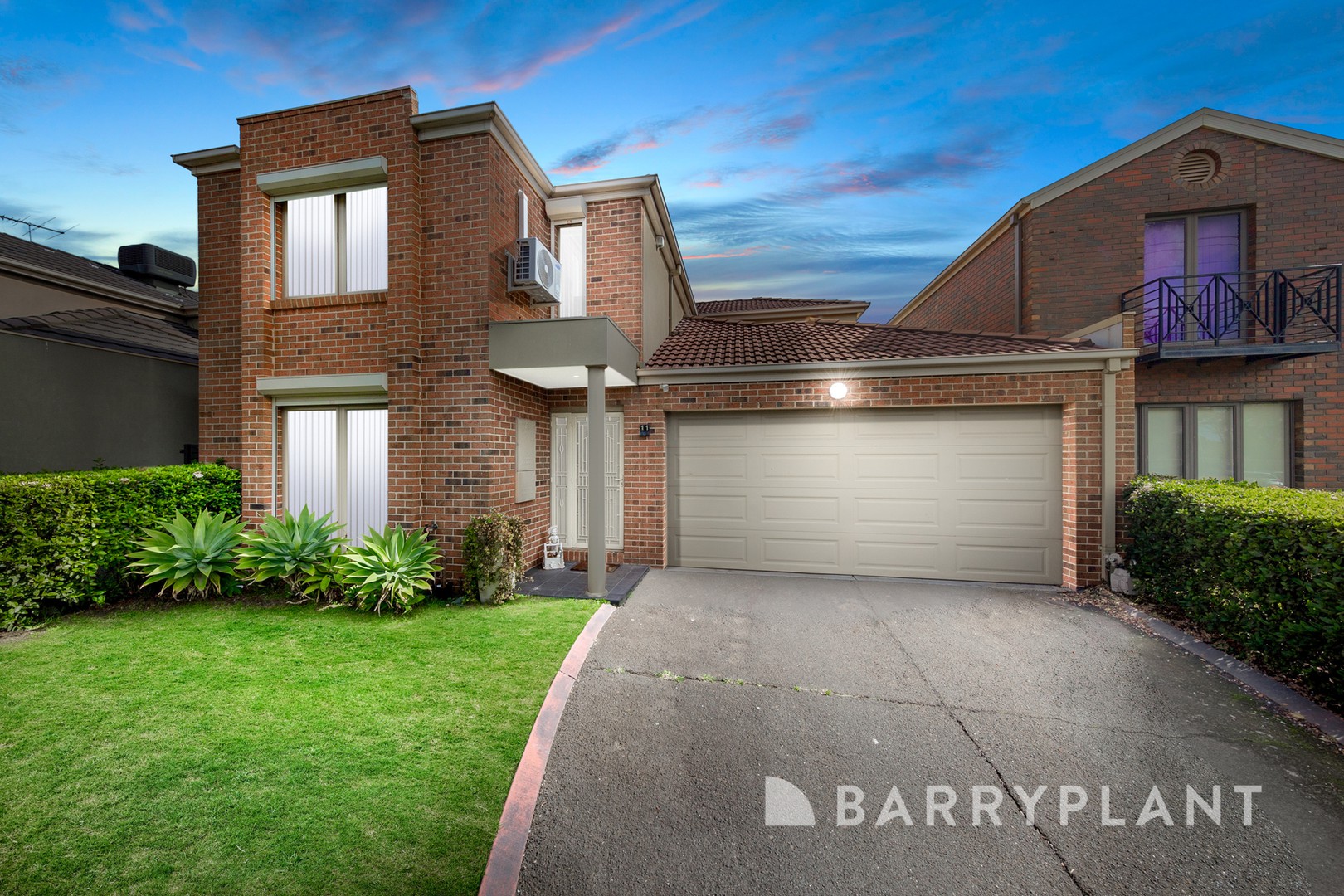 11 Regan Street, St Albans, VIC 3021 - Thumbnail 2 - 27/08/2024