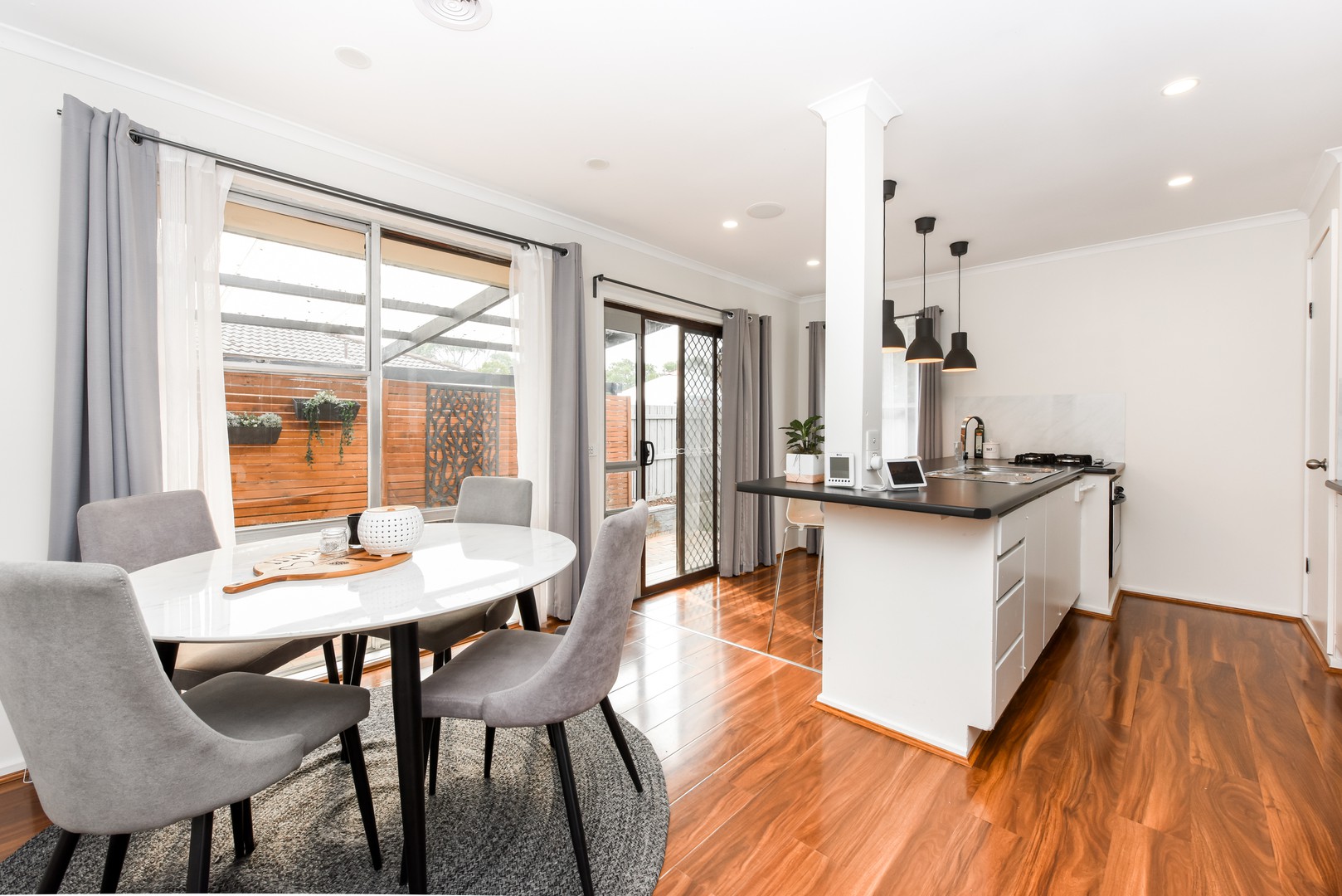 11 Richardson Drive, Mornington, VIC 3931 - Thumbnail 2 - 04/01/2022