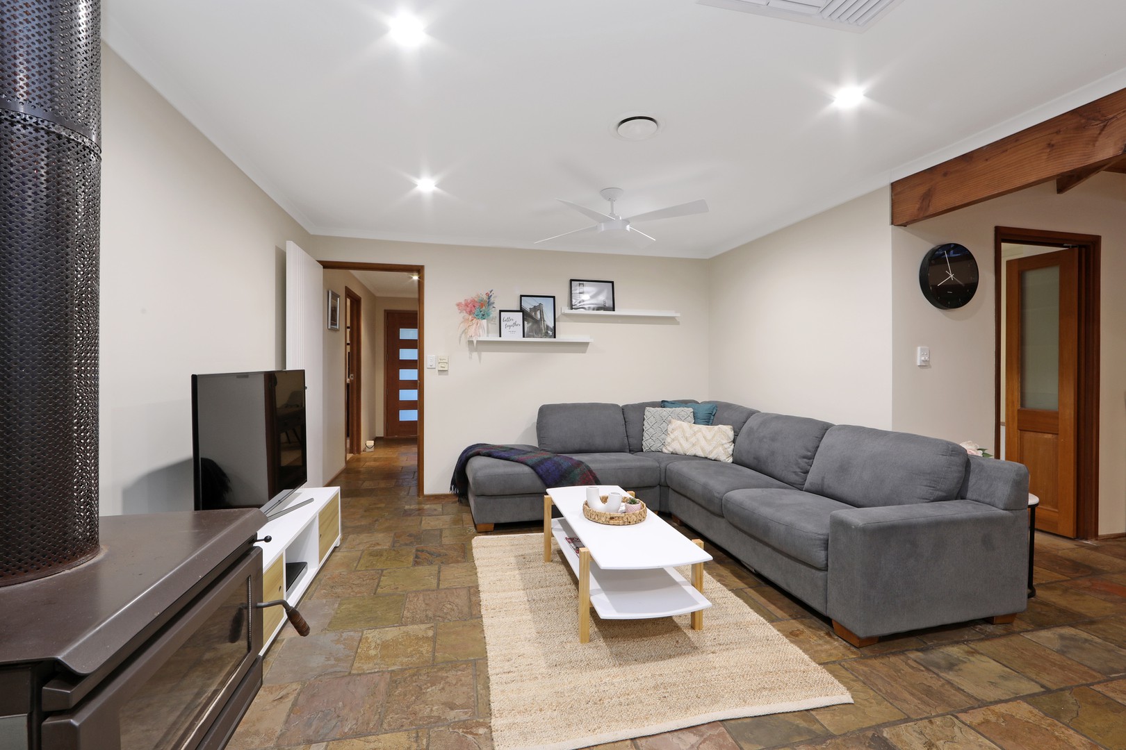 11 Robbie Close, Rowville, VIC 3178, Rowville - Thumbnail 4