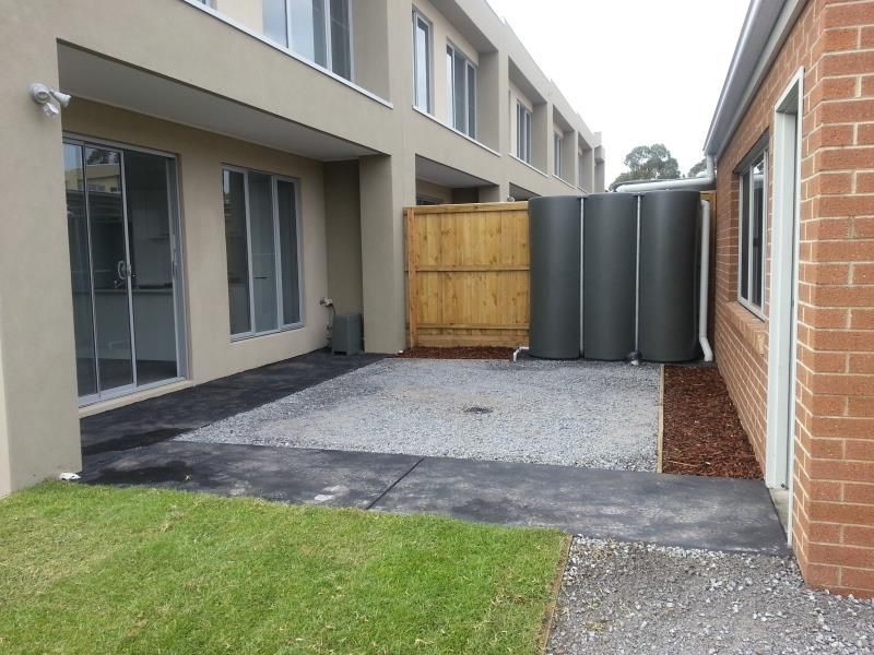11 Ronneback Walk, Cranbourne, VIC 3977, Cranbourne - Thumbnail 3
