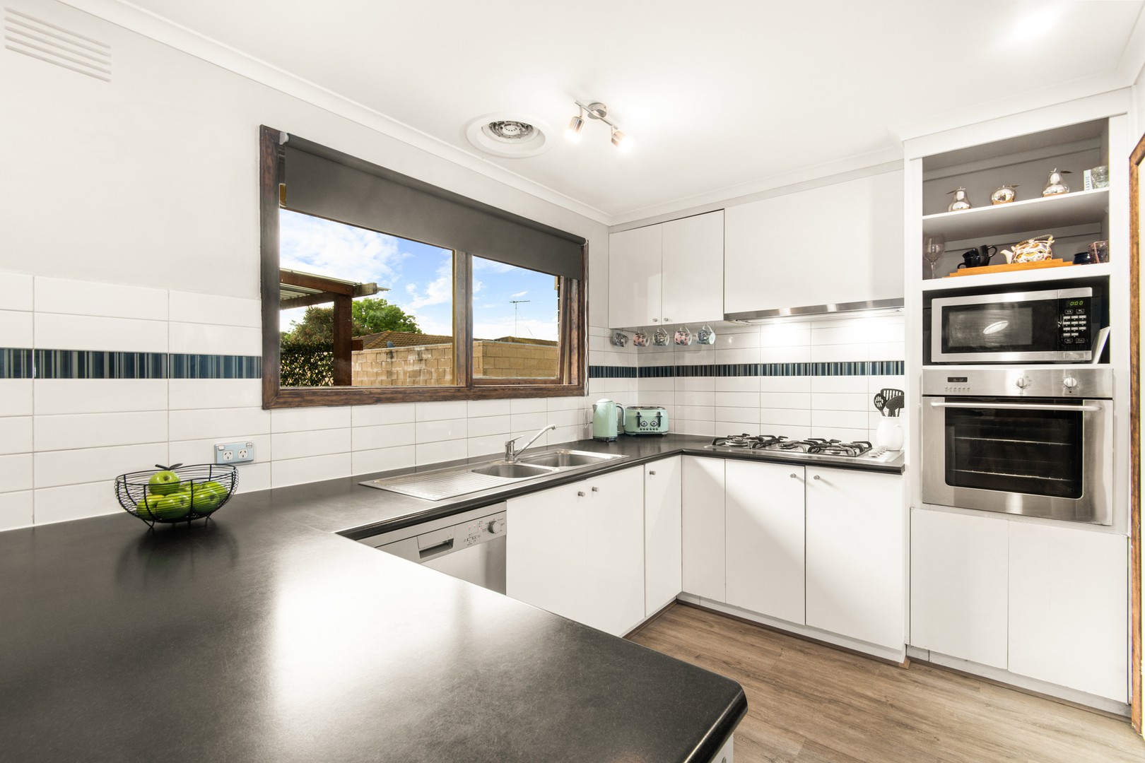 11 Rosemary Avenue, Corio, VIC 3214, Corio - Thumbnail 3