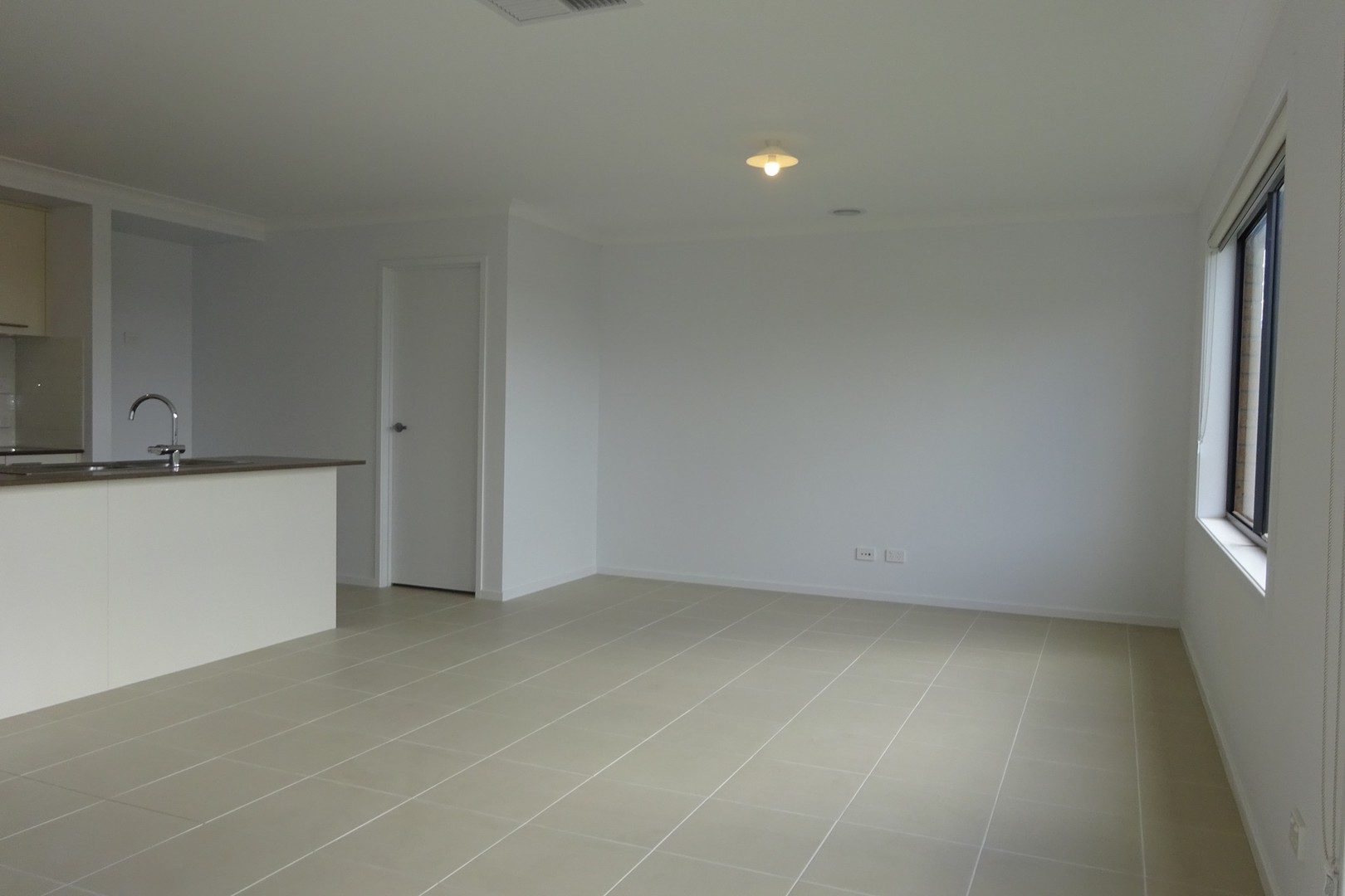 11 Roseneath Way, Mickleham, VIC 3064, Mickleham - Thumbnail 4