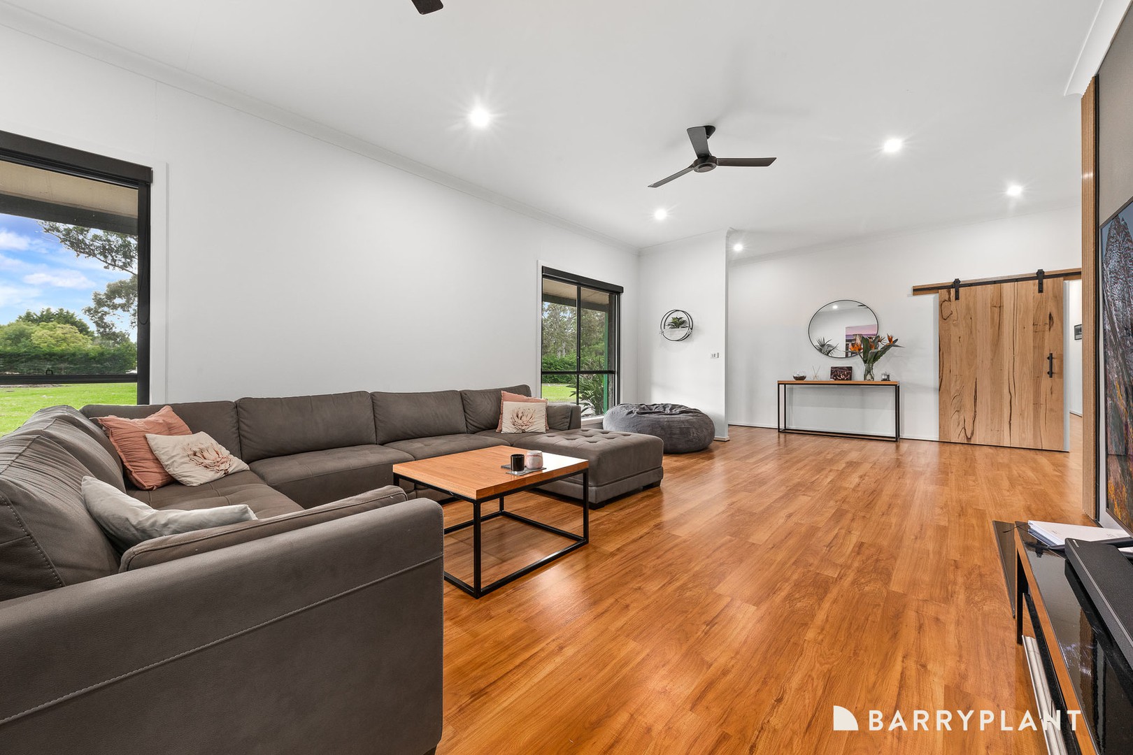 11 Ryan Road, Pakenham, VIC 3810, Pakenham - Thumbnail 7