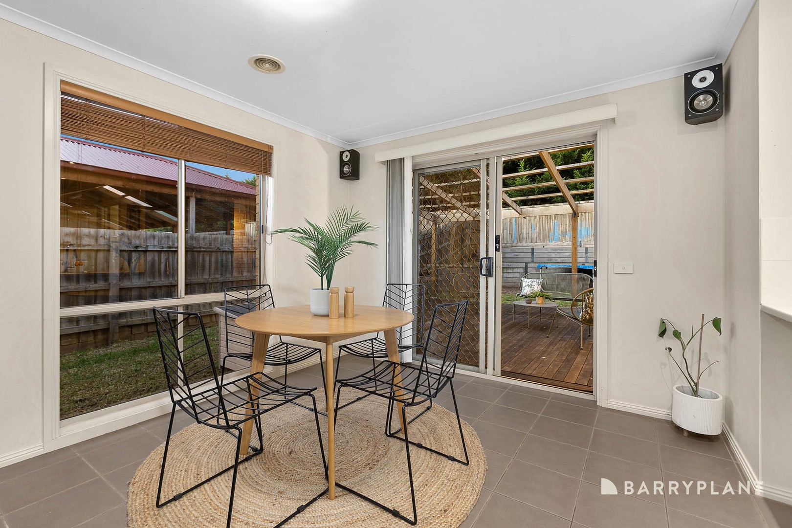 11 Sacha Drive, Pakenham, VIC 3810, Pakenham - Thumbnail 2
