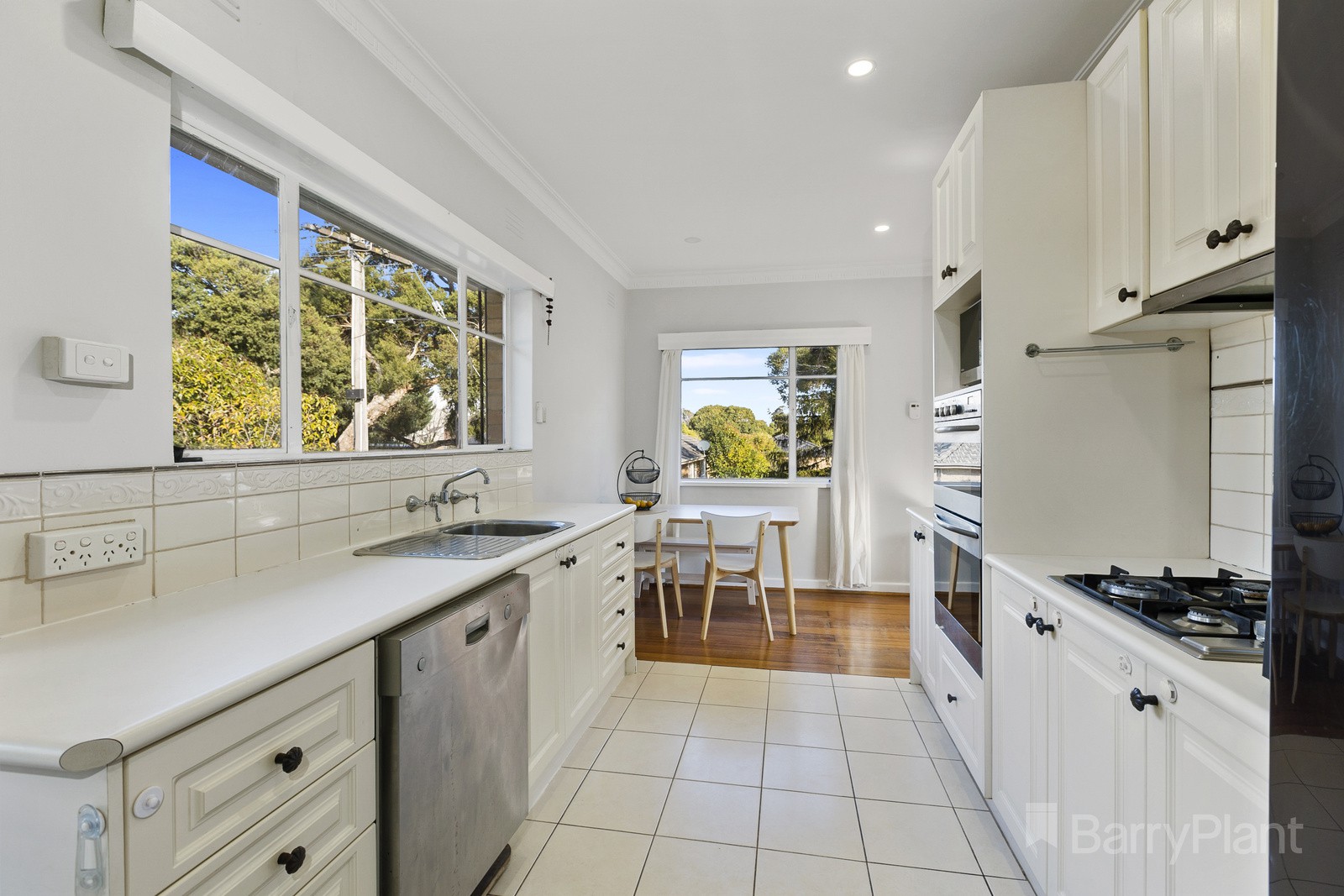 11 Sasses Avenue, Bayswater, VIC 3153, Bayswater - Thumbnail 3