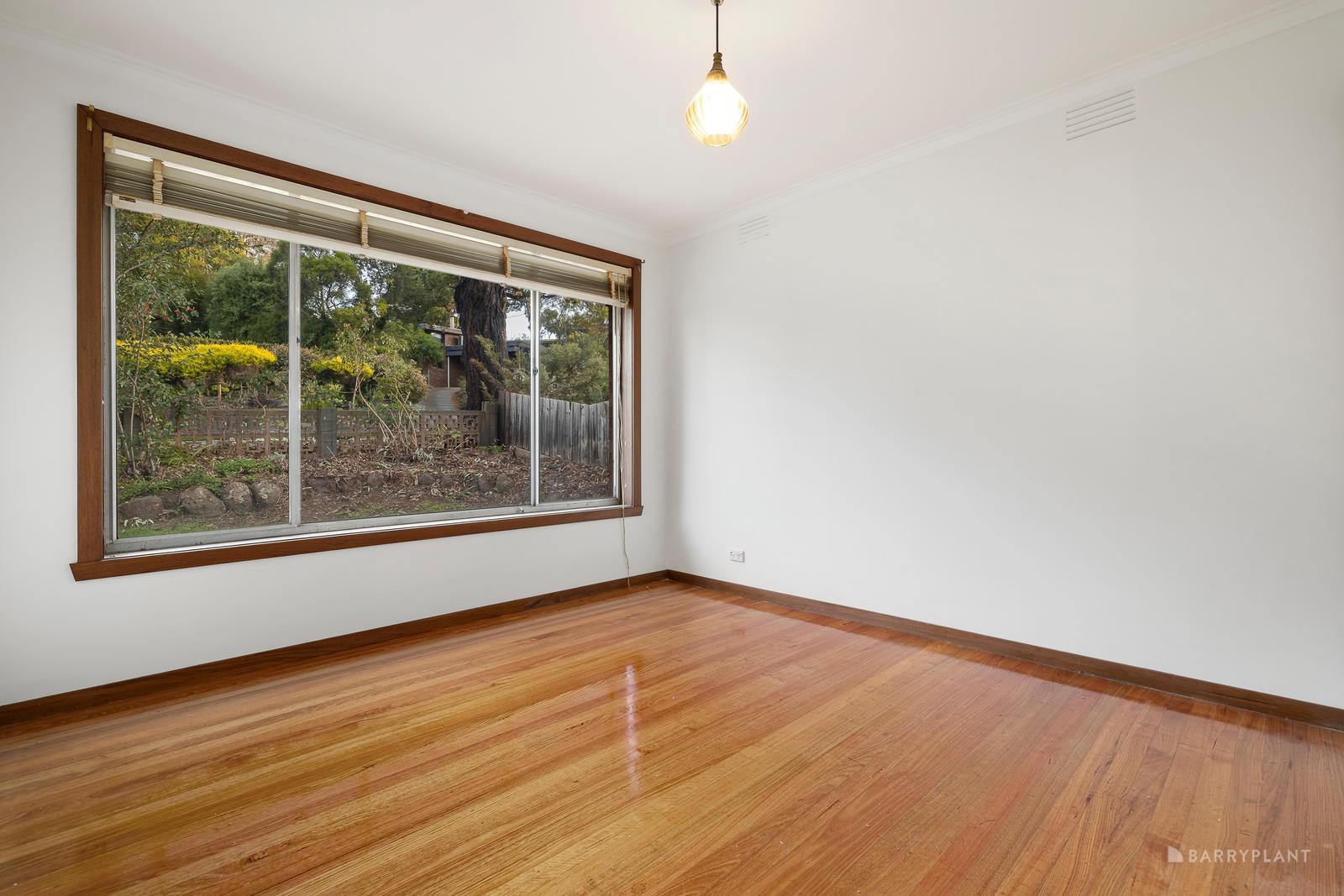 11 Scarborough Drive, Heidelberg, VIC 3084, Heidelberg - Thumbnail 6