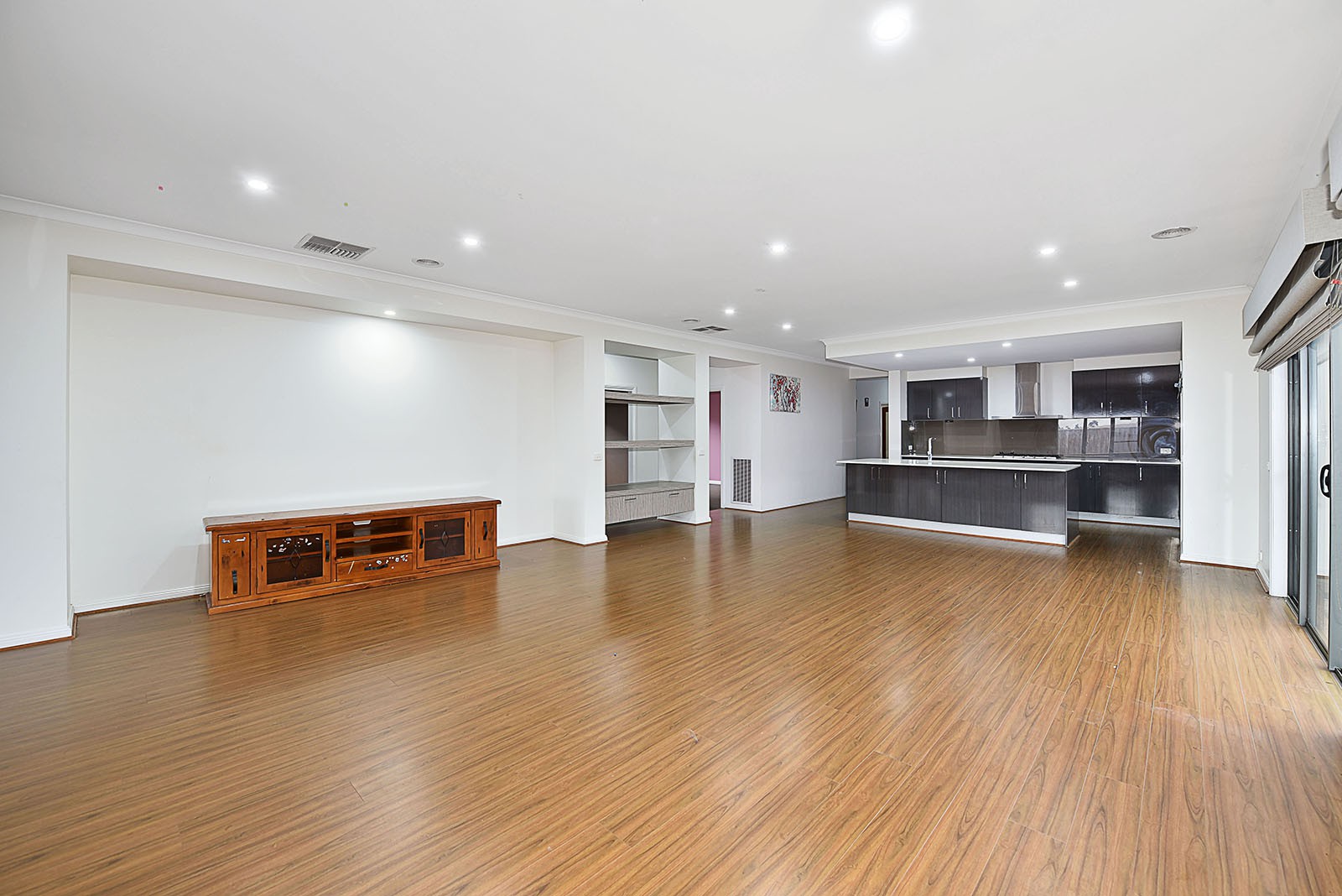 11 Scarlet Drive, Greenvale, VIC 3059, Greenvale - Thumbnail 3