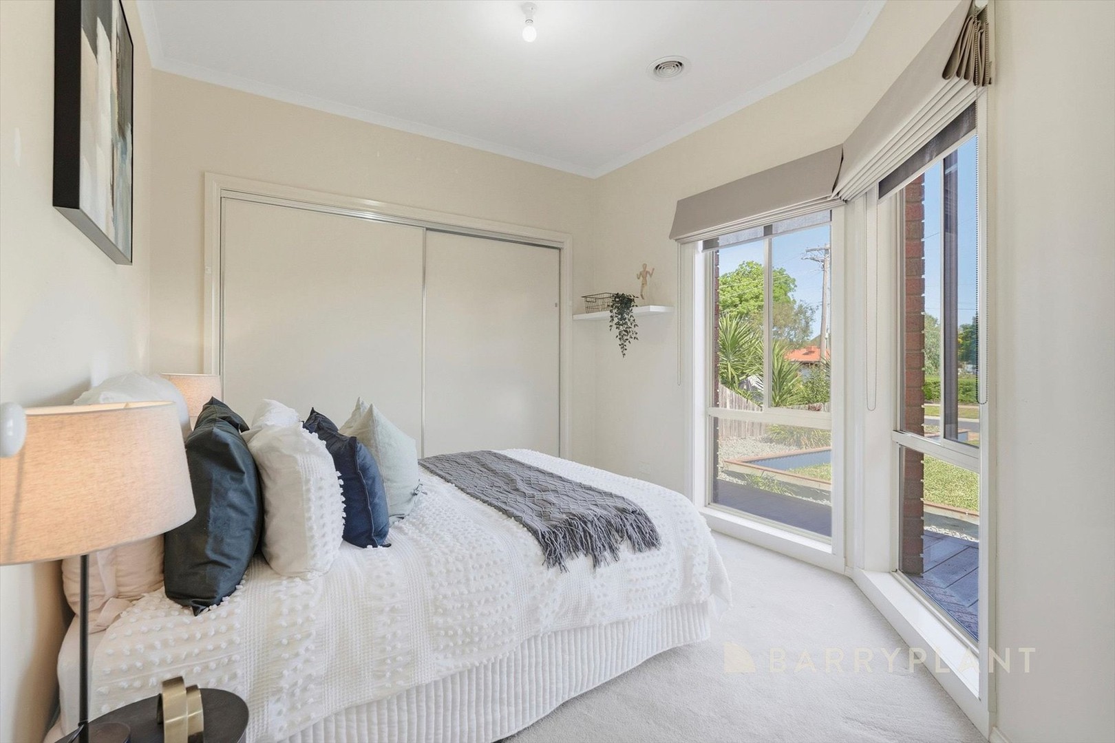 11 Shebler Place, Melton, VIC 3337, Melton - Thumbnail 4