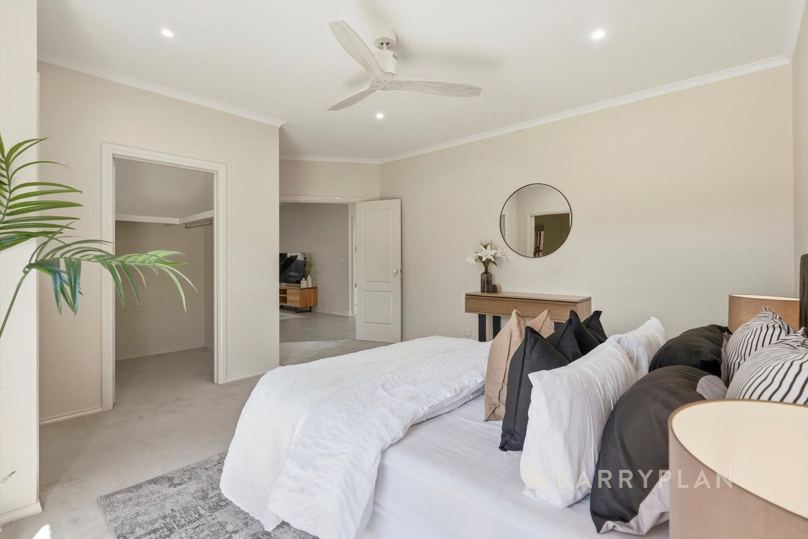 11 Shebler Place, Melton, VIC 3337, Melton - Thumbnail 6