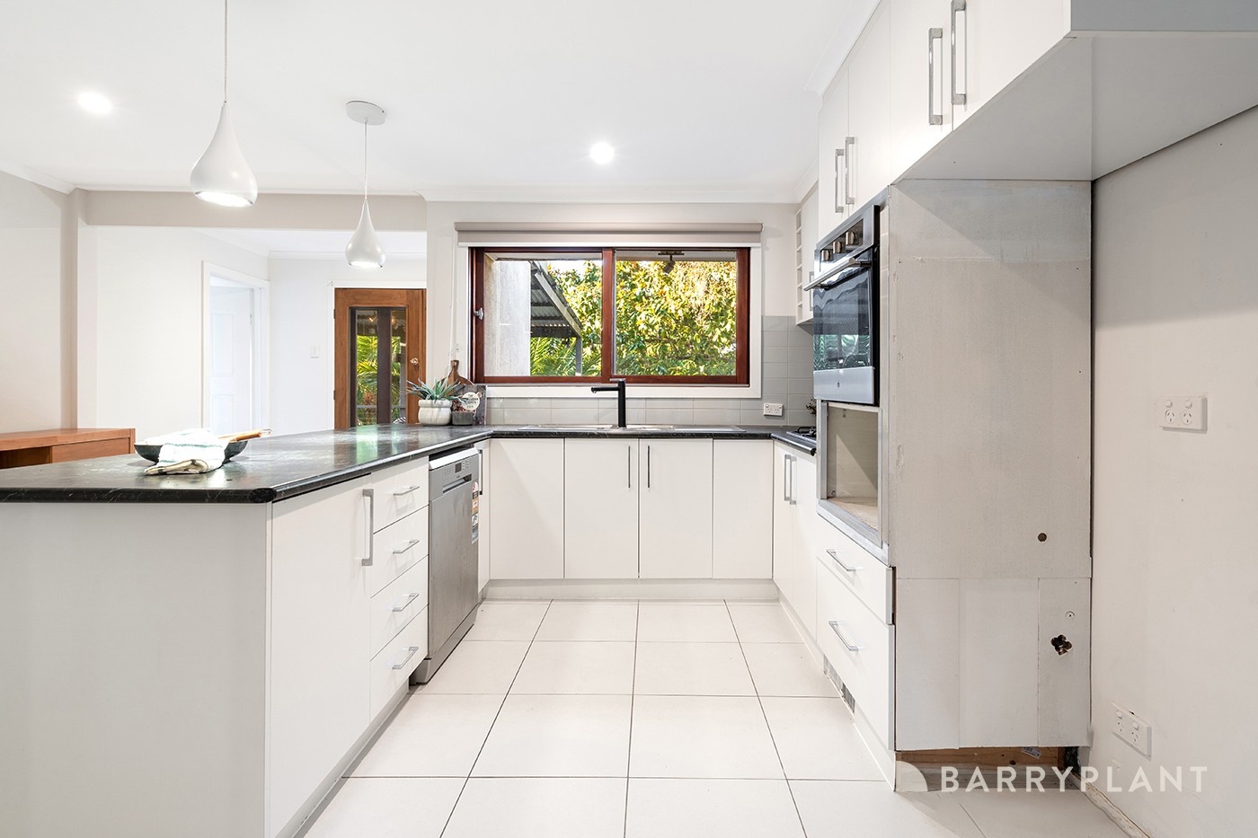 11 Sheldon Avenue, Mooroolbark, VIC 3138, Mooroolbark - Thumbnail 4