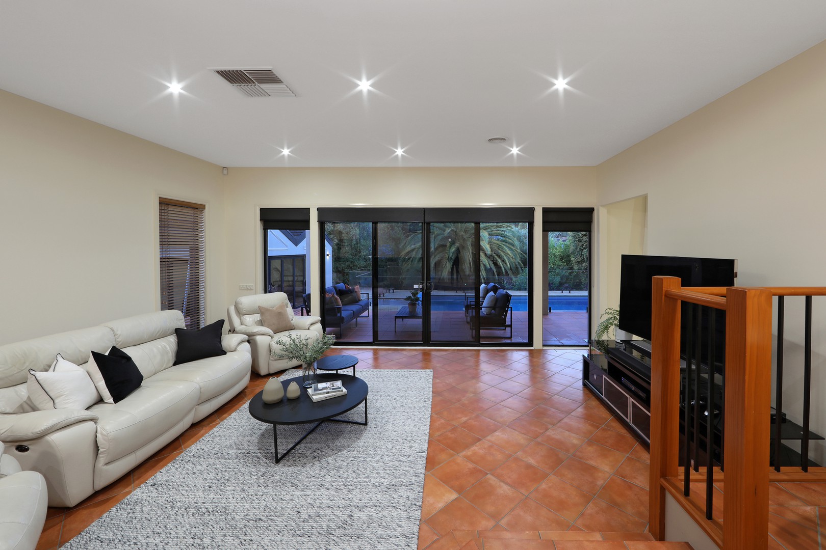 11 Sherwood Way, Lysterfield, VIC 3156, Lysterfield - Thumbnail 8