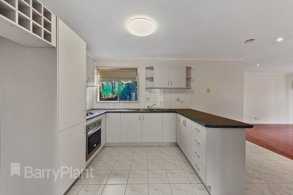 11 Sorghum Way, Delahey, VIC 3037 - Thumbnail 2 - 04/01/2022