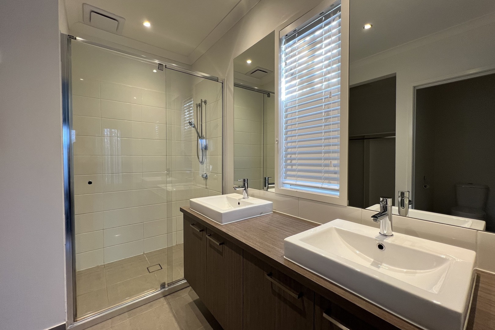 11 Stoneleigh Drive, Cranbourne North, VIC 3977, Cranbourne North - Thumbnail 8