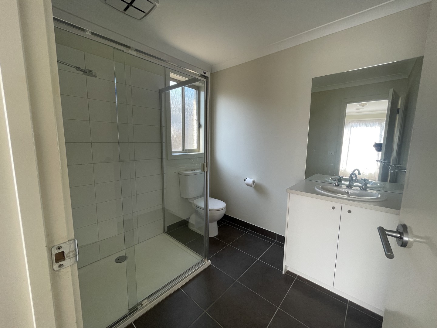 11 Stringybark Ave, Wallan, VIC 3756, Wallan - Thumbnail 3
