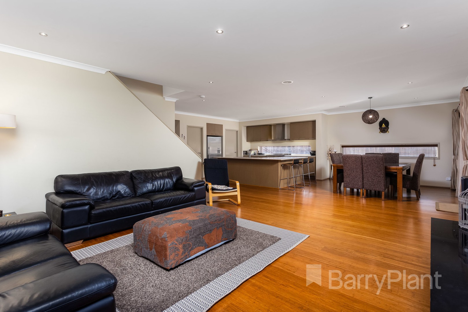 11 Tanoa Crescent, Point Cook, VIC 3030, Point Cook - Thumbnail 4