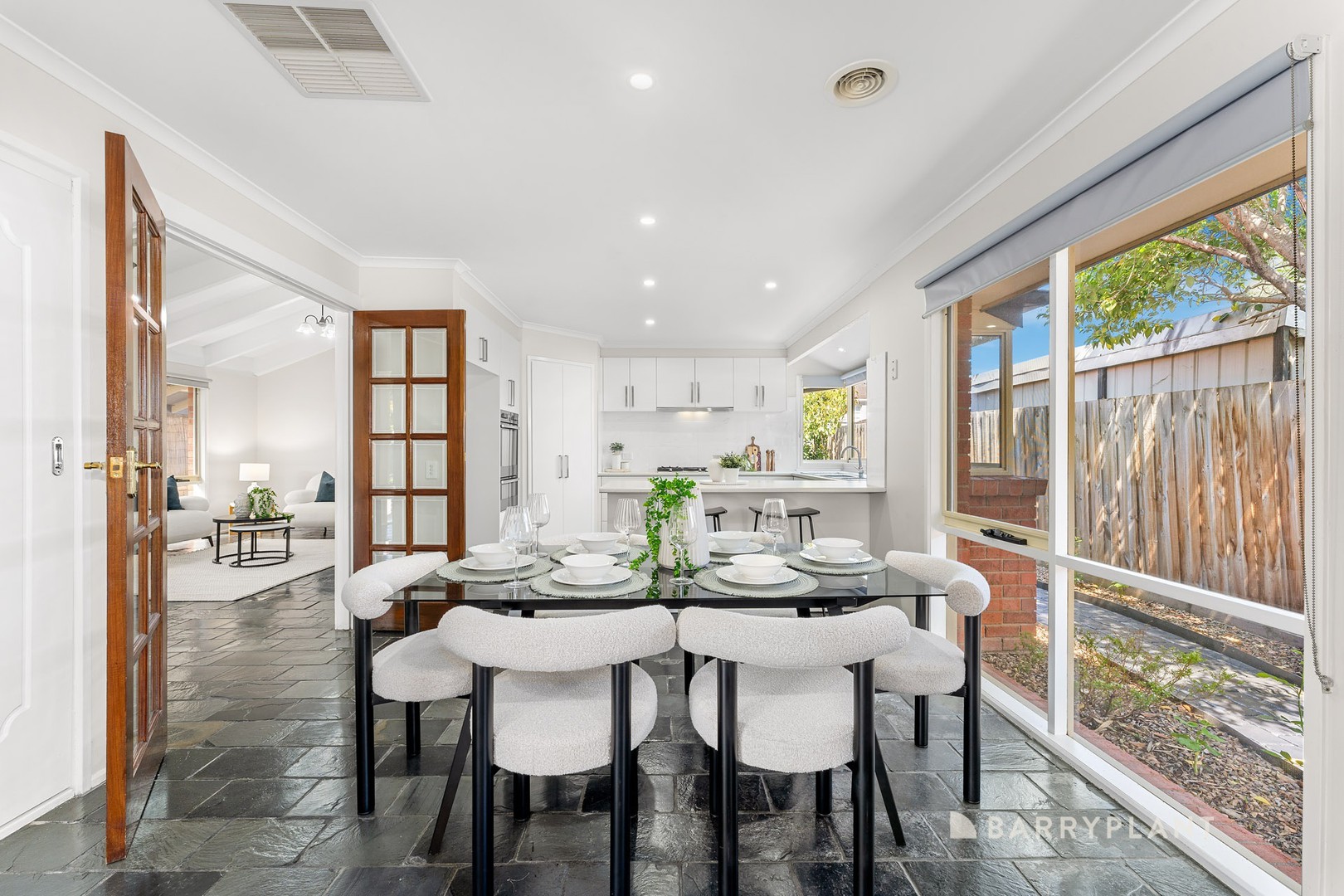 11 Tench Court, Mill Park, VIC 3082, Mill Park - Thumbnail 4