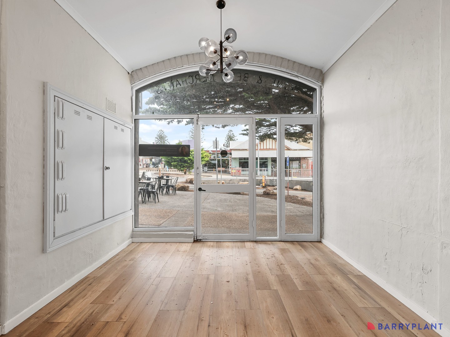 11 Thompson Avenue, Cowes, VIC 3922 - Thumbnail 1 - 22/05/2026
