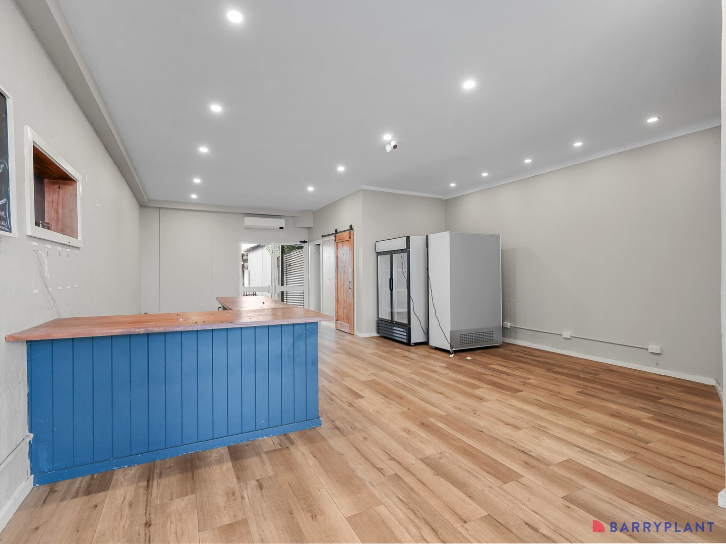 11 Thompson Avenue, Cowes, VIC 3922 - Thumbnail 2 - 22/05/2026