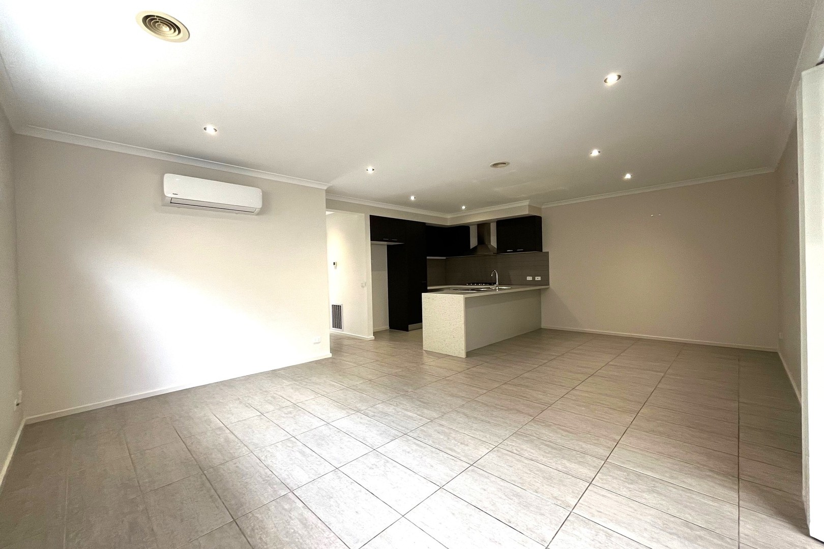 11 Timbertop Boulevard, Officer, VIC 3809, Officer - Thumbnail 4