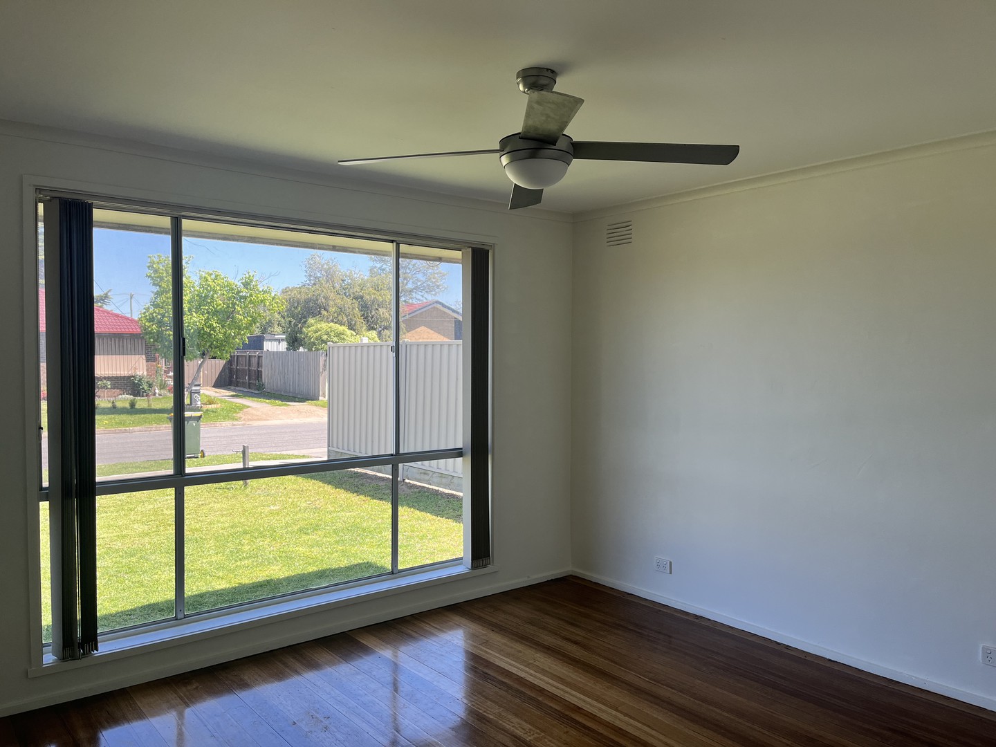 11 Topaz Avenue, Wyndham Vale, VIC 3024, Wyndham Vale - Thumbnail 3