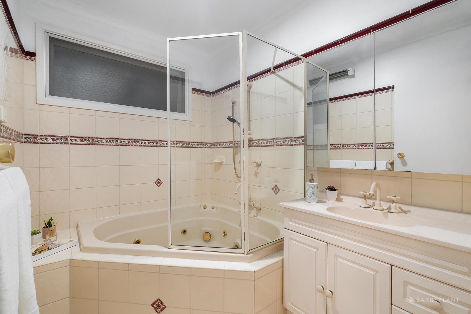 11 Tower Drive, Briar Hill, VIC 3088, Briar Hill - Thumbnail 7