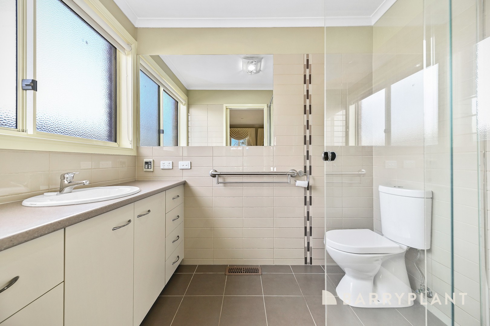 11 Tralee Circuit, Narre Warren, VIC 3805, Narre Warren - Thumbnail 3
