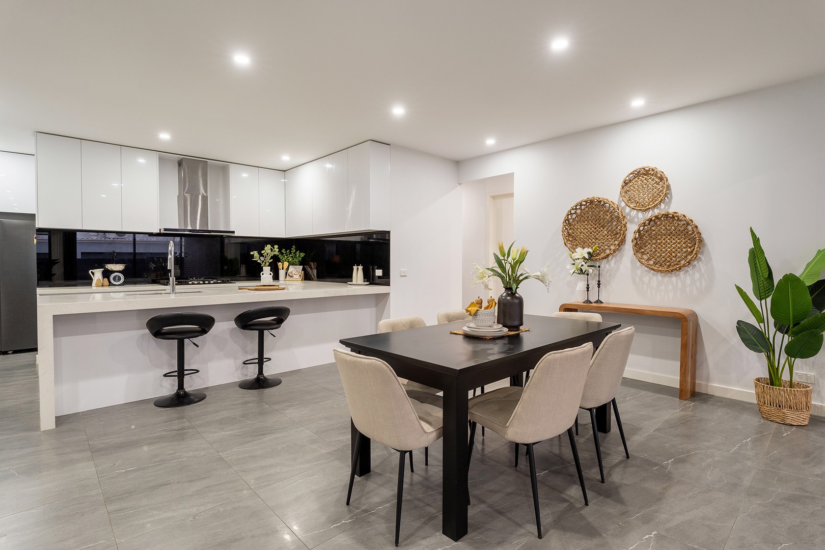 11 Trift Street, Craigieburn, VIC 3064, Craigieburn - Thumbnail 5
