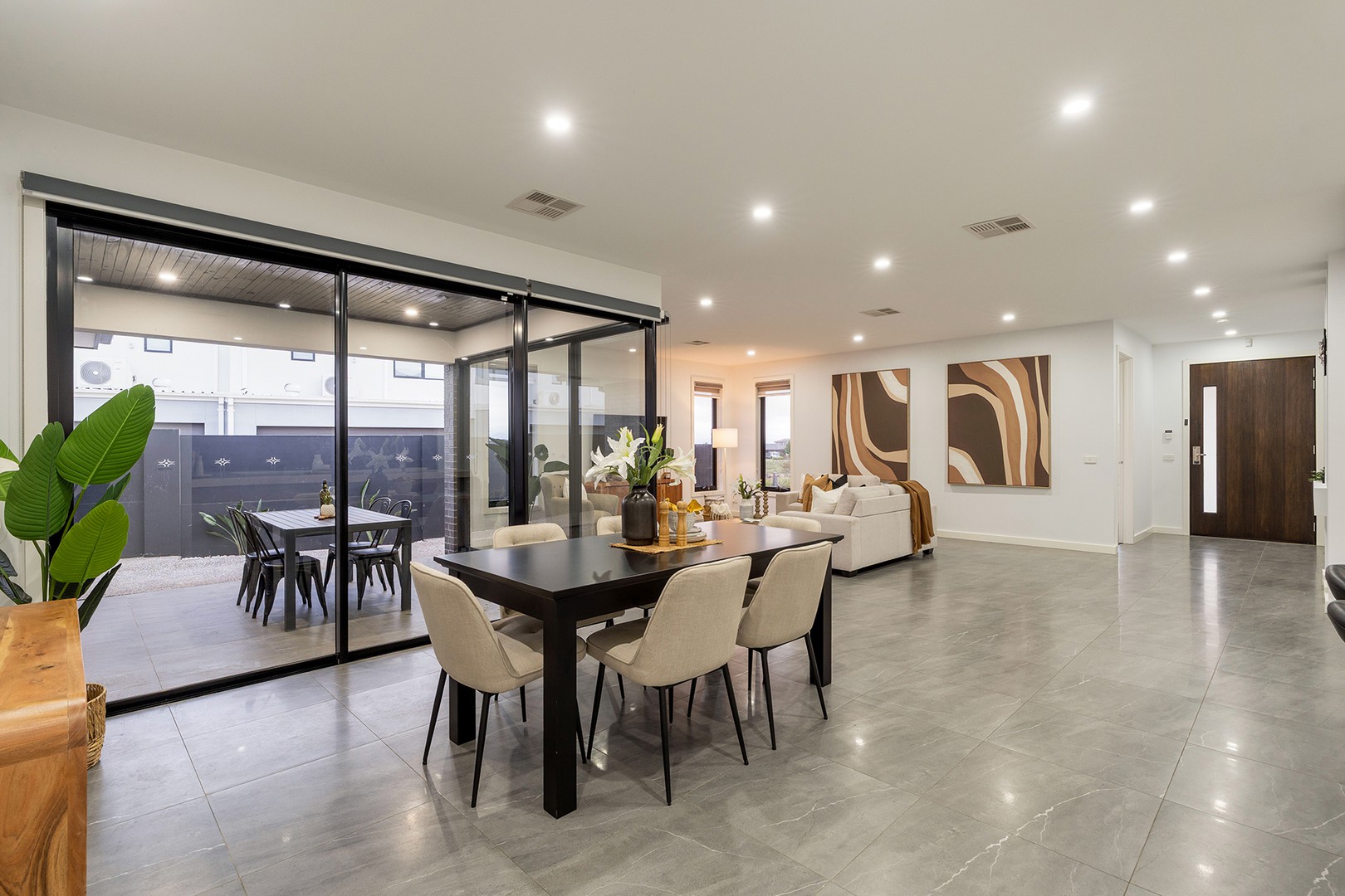 11 Trift Street, Craigieburn, VIC 3064, Craigieburn - Thumbnail 7