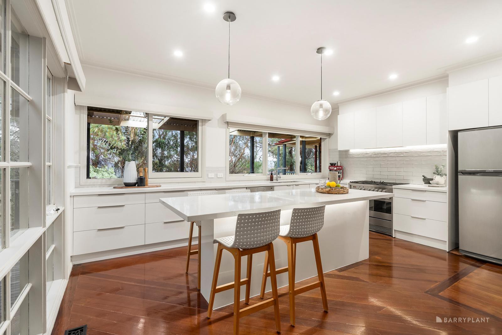 11 Ungara Close, Eltham North, VIC 3095, Eltham North - Thumbnail 3