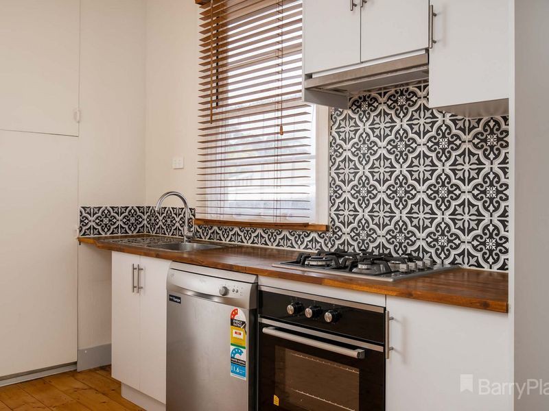 11 Victoria Street, Drouin, VIC 3818, Drouin - Thumbnail 4