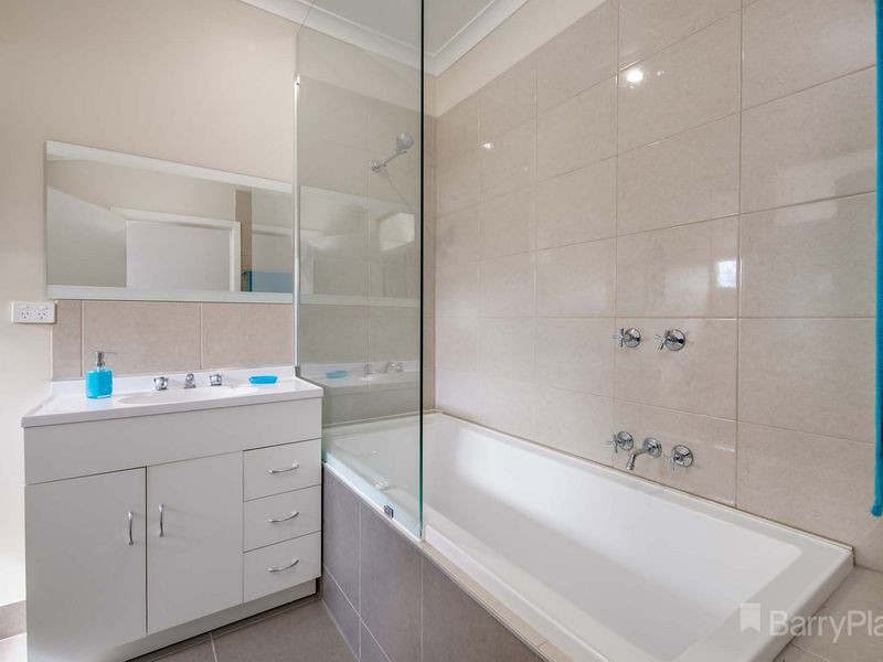 11 Victoria Street, Drouin, VIC 3818, Drouin - Thumbnail 6